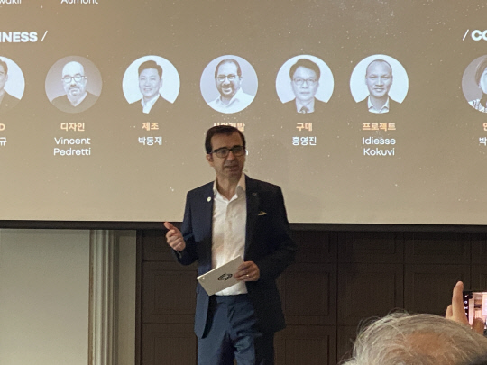 31일 서울 프레스센터에서 진행된 기자간담회에서 발언하고 있는 스테판 드블레즈 르노코리아 사장. 이상현 기자